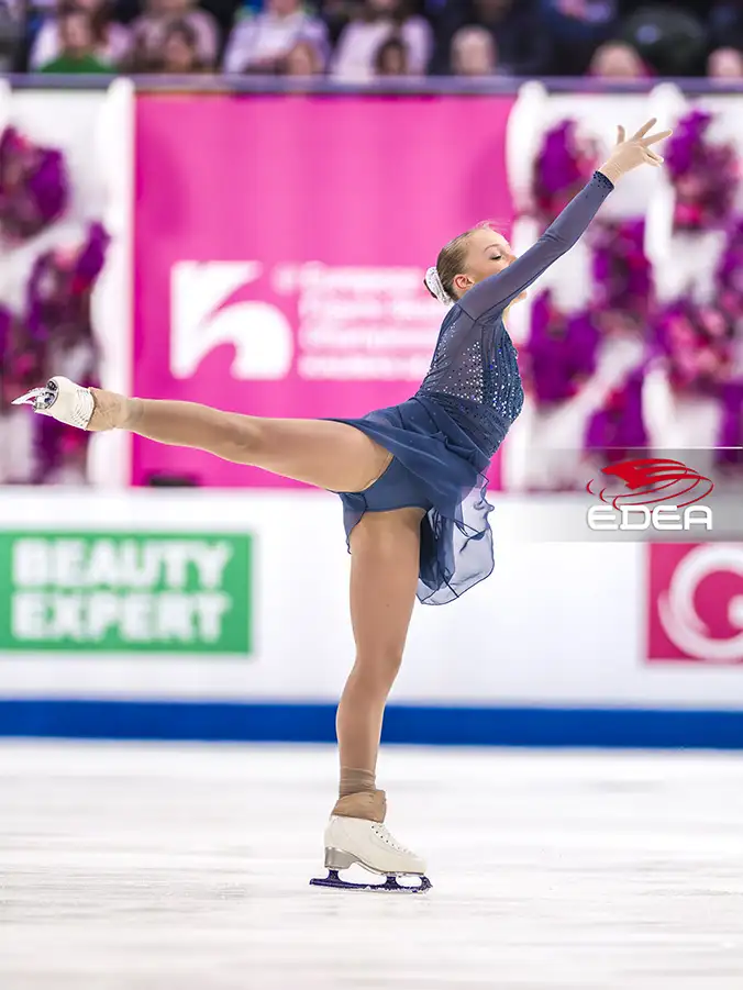 Ice Gallery Skates U.S.